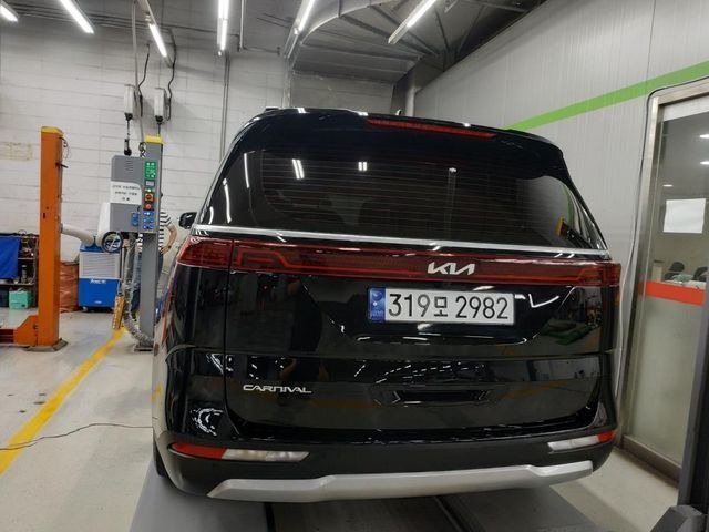 Kia Canival 2023 — inspection photo 2