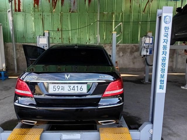 Hyundai Equus 2010 — inspection photo 2