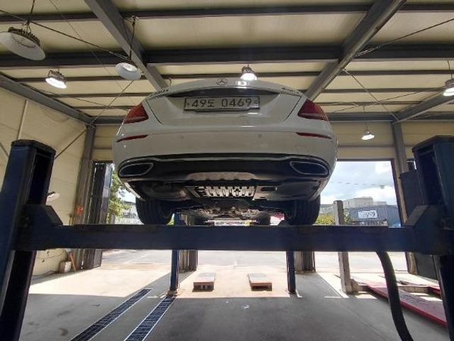 Mercedes-Benz E-Class 2017 — inspection photo 2