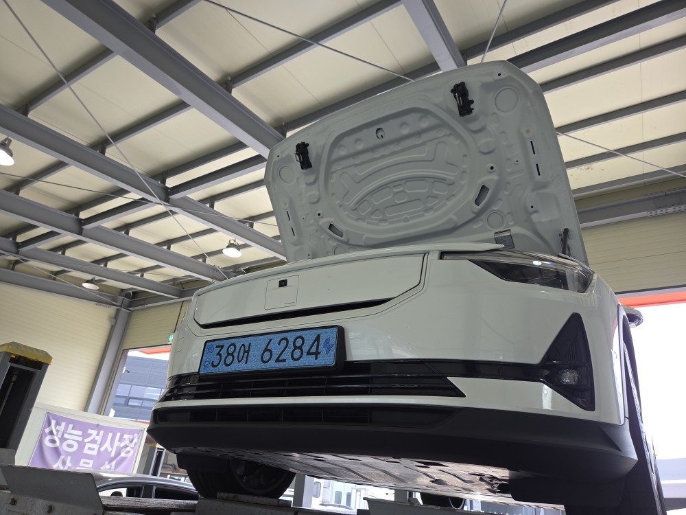 Polestar Polestar 2 2024 — inspection photo 1