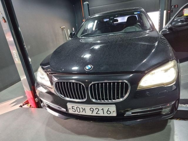 BMW 7-Series 2014 — inspection photo 1