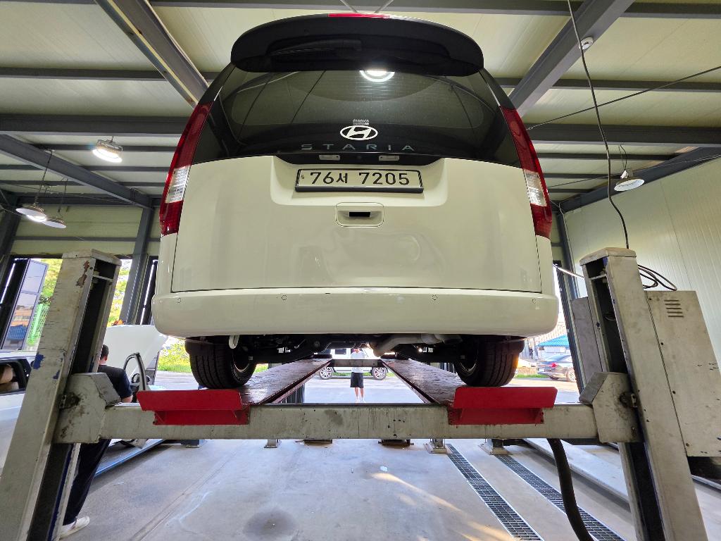 Hyundai Staria 2025 — inspection photo 2