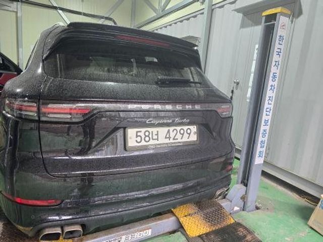 Porsche Cayenne 2019 — inspection photo 2