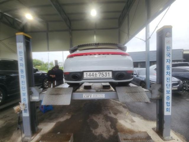 Porsche 911 2020 — inspection photo 2