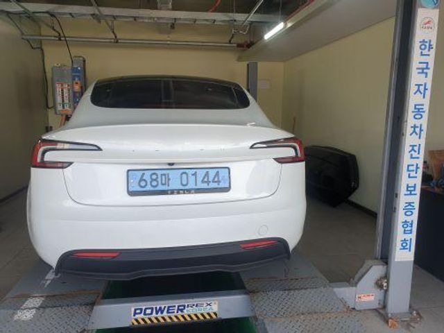 Tesla Model 3 2024 — inspection photo 2