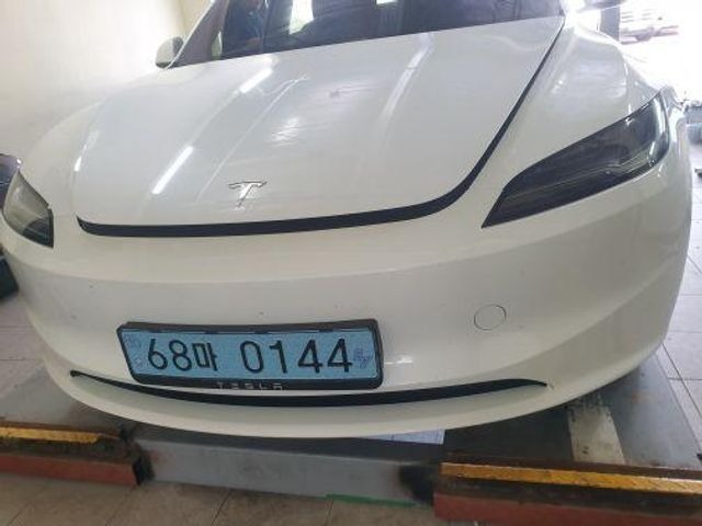 Tesla Model 3 2024 — inspection photo 1