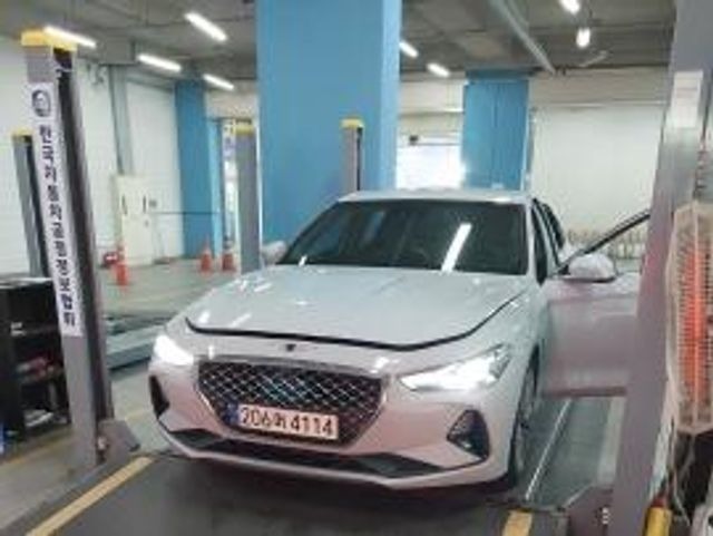 Genesis G70 2019 — inspection photo 1