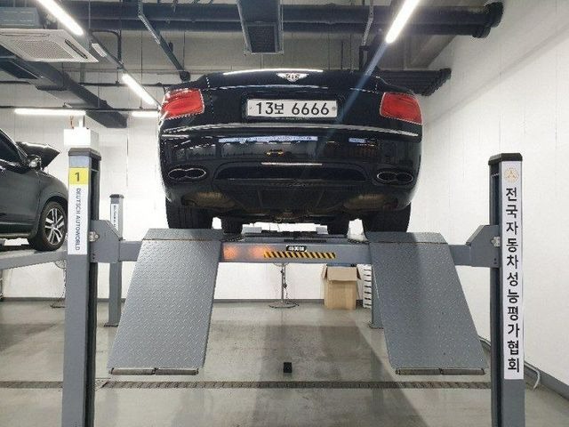 Bentley Flying Spur 2015 — inspection photo 2