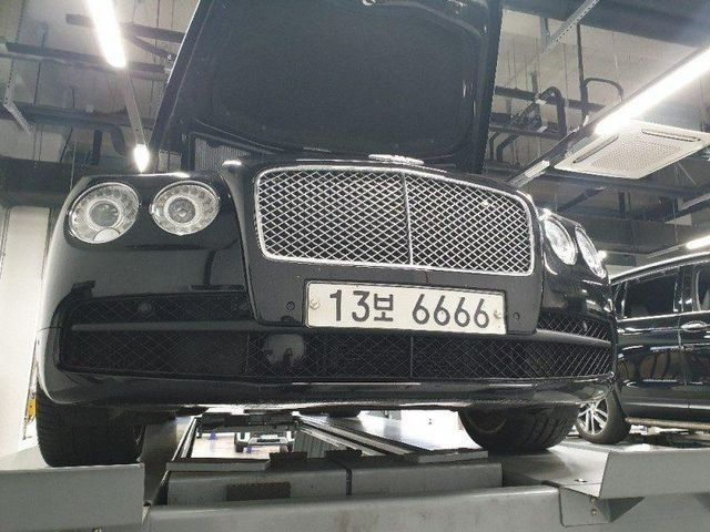 Bentley Flying Spur 2015 — inspection photo 1