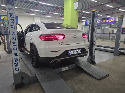 Mercedes-Benz GLC-Class 2018 — inspection photo 2