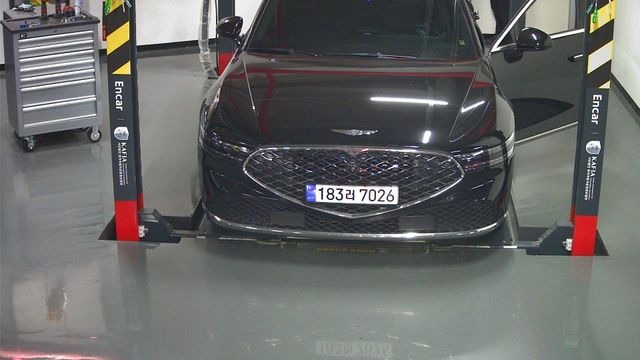 Genesis G90 2023 — inspection photo 1