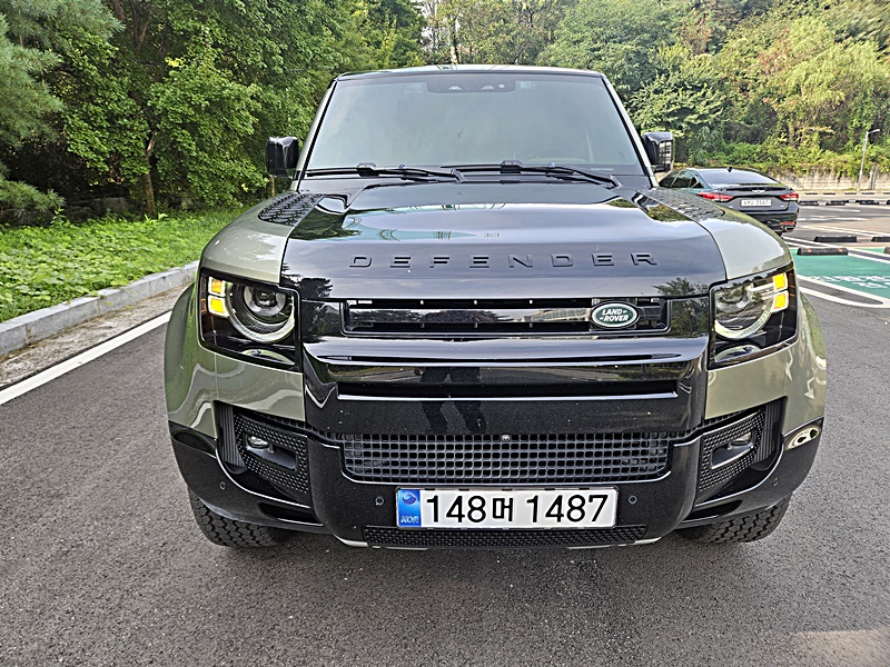 Land Rover Defender 2025 — inspection photo 1