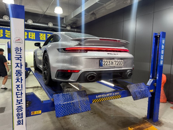 Porsche 911 2022 — inspection photo 2