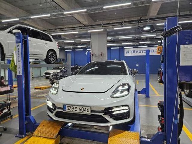 Porsche Panamera 2019 — inspection photo 1
