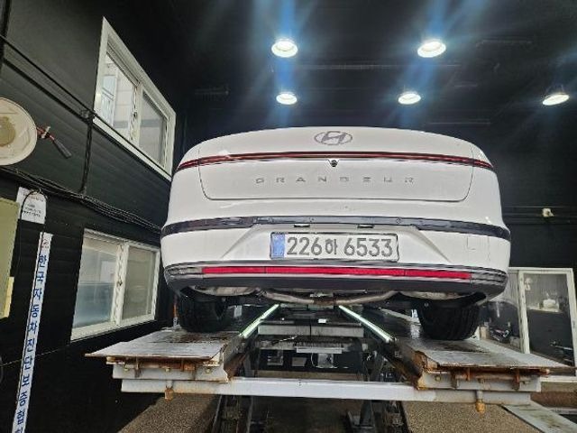 Hyundai Grandeur 2026 — inspection photo 2