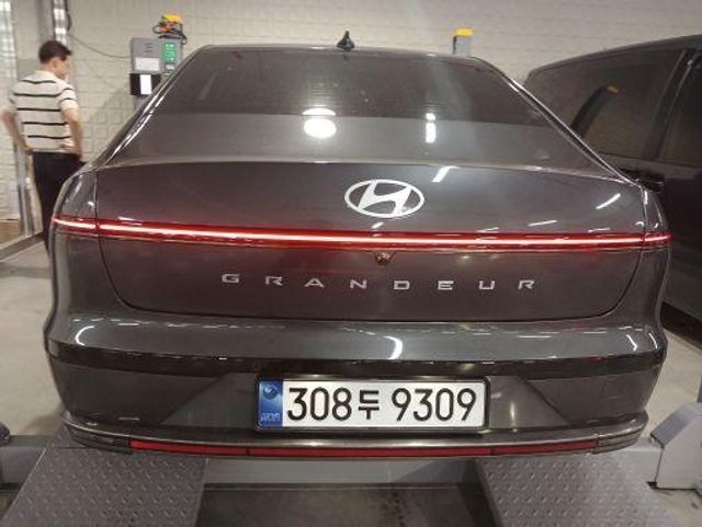 Hyundai Grandeur 2026 — inspection photo 2