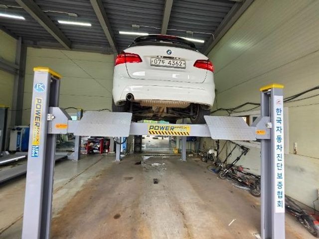 BMW 2-Series 2017 — inspection photo 2