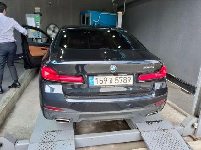BMW 5-Series 2023 — inspection photo 2