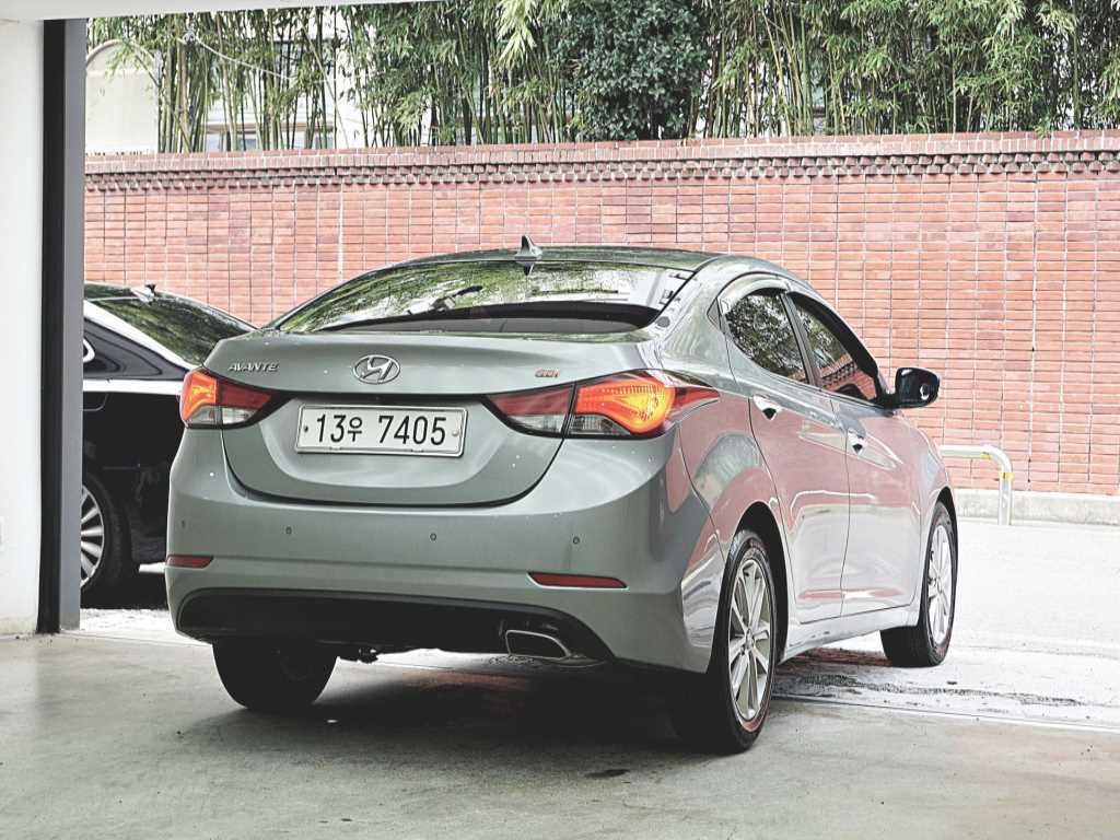 Hyundai AVANTE 2014 — inspection photo 2
