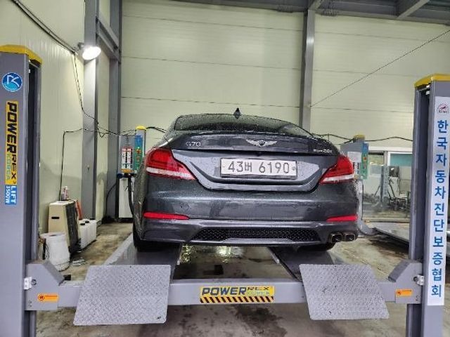 Genesis G70 2019 — inspection photo 2
