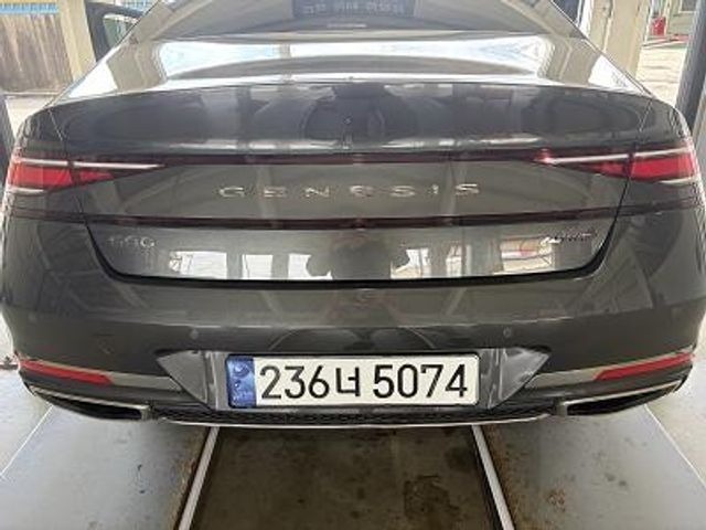 Genesis G90 2022 — inspection photo 2