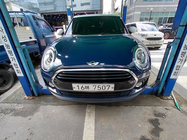 Mini Clubman 2018 — inspection photo 1