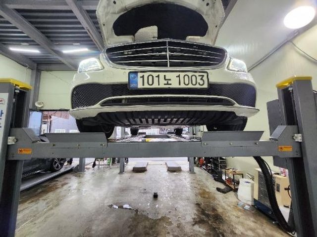 Mercedes-Benz C-Class 2019 — inspection photo 1