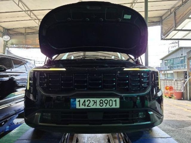 Kia Canival 2025 — inspection photo 1