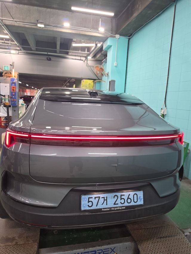 Polestar Polestar 4 2026 — inspection photo 2