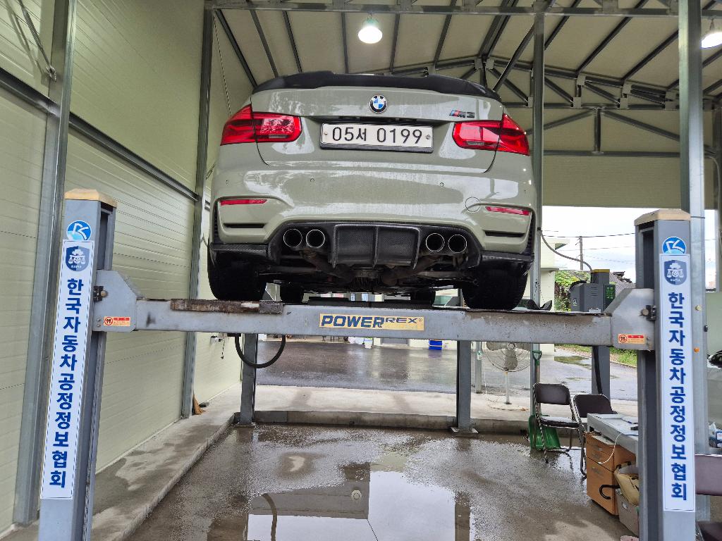 BMW M3 2016 — inspection photo 2