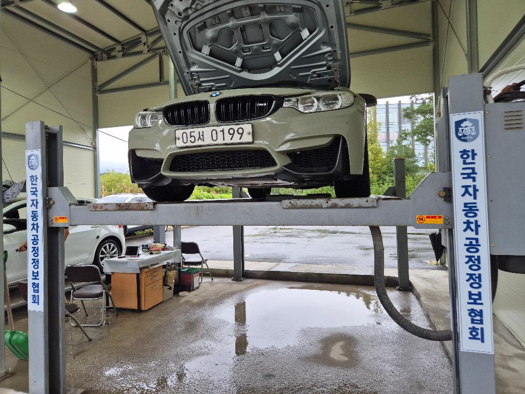 BMW M3 2016 — inspection photo 1