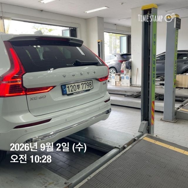 Volvo XC60 2022 — inspection photo 2