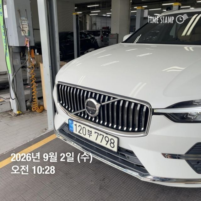 Volvo XC60 2022 — inspection photo 1