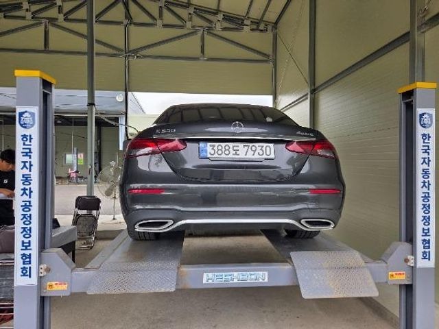 Mercedes-Benz E-Class 2021 — inspection photo 2