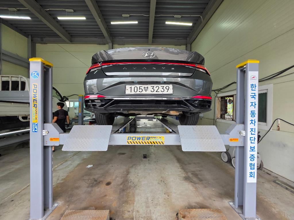 Hyundai AVANTE 2021 — inspection photo 2