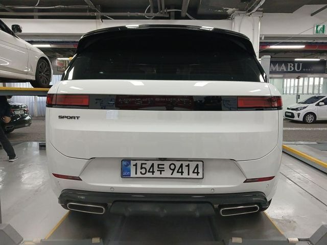 Land Rover Range Rover Sport 2026 — inspection photo 2