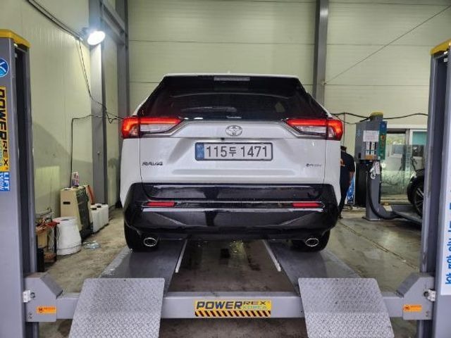Toyota RAV4 2025 — inspection photo 2