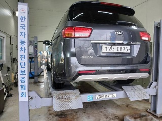 Kia Canival 2016 — inspection photo 2