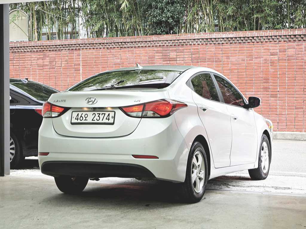 Hyundai AVANTE 2016 — inspection photo 2