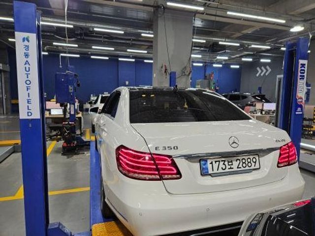 Mercedes-Benz E-Class 2014 — inspection photo 2