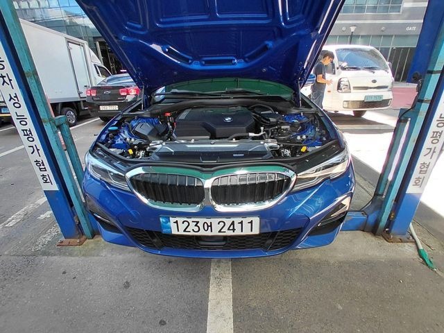 BMW 3-Series 2022 — inspection photo 1