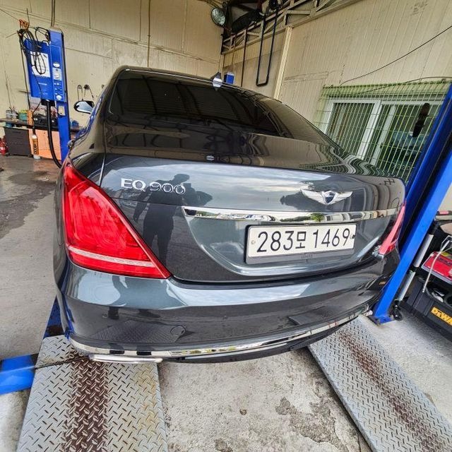 Genesis EQ900 2018 — inspection photo 2
