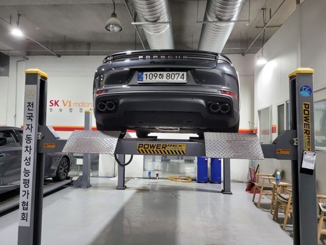 Porsche Panamera 2025 — inspection photo 2