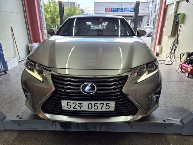 Lexus ES 2016 — inspection photo 1