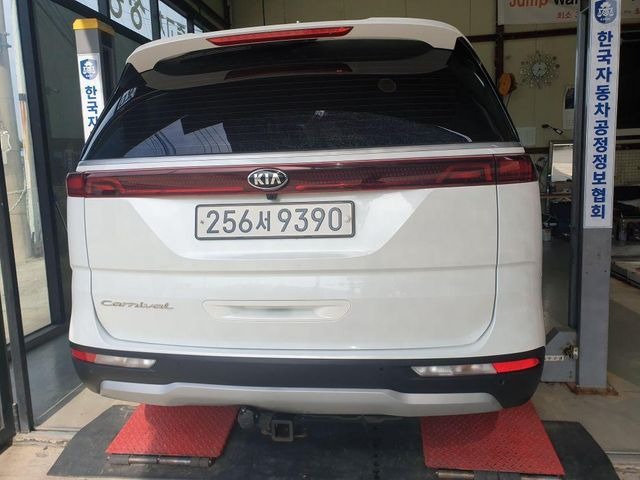 Kia Canival 2021 — inspection photo 2
