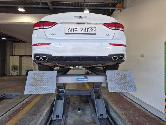 Genesis G80 2018 — inspection photo 2
