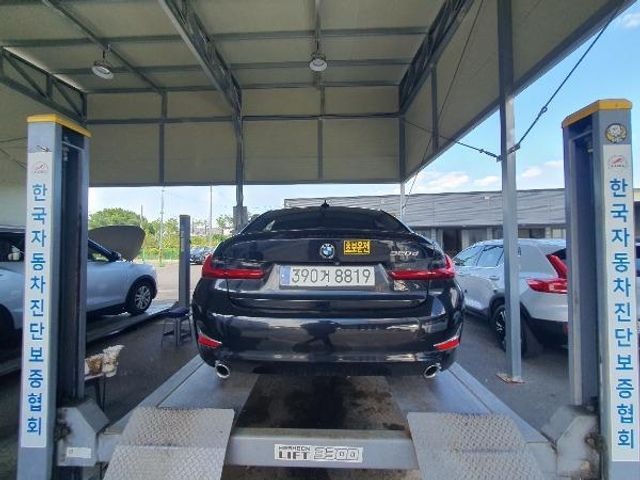BMW 3-Series 2019 — inspection photo 2