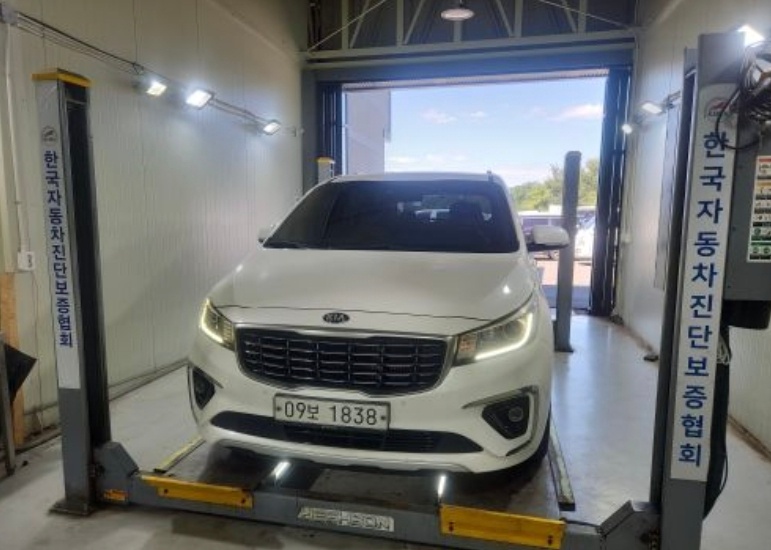 Kia Canival 2019 — inspection photo 1