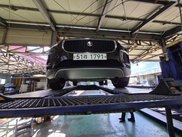 Jaguar E-PACE 2018 — inspection photo 1