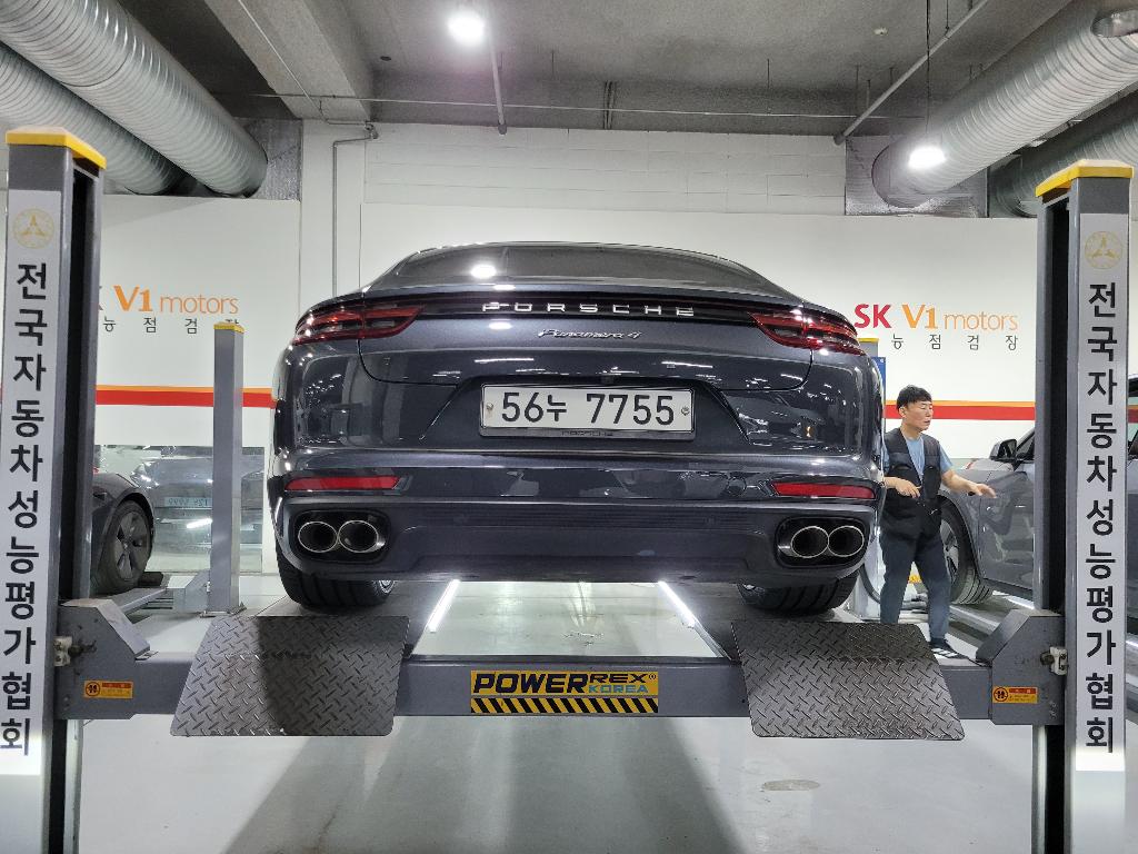 Porsche Panamera 2018 — inspection photo 2